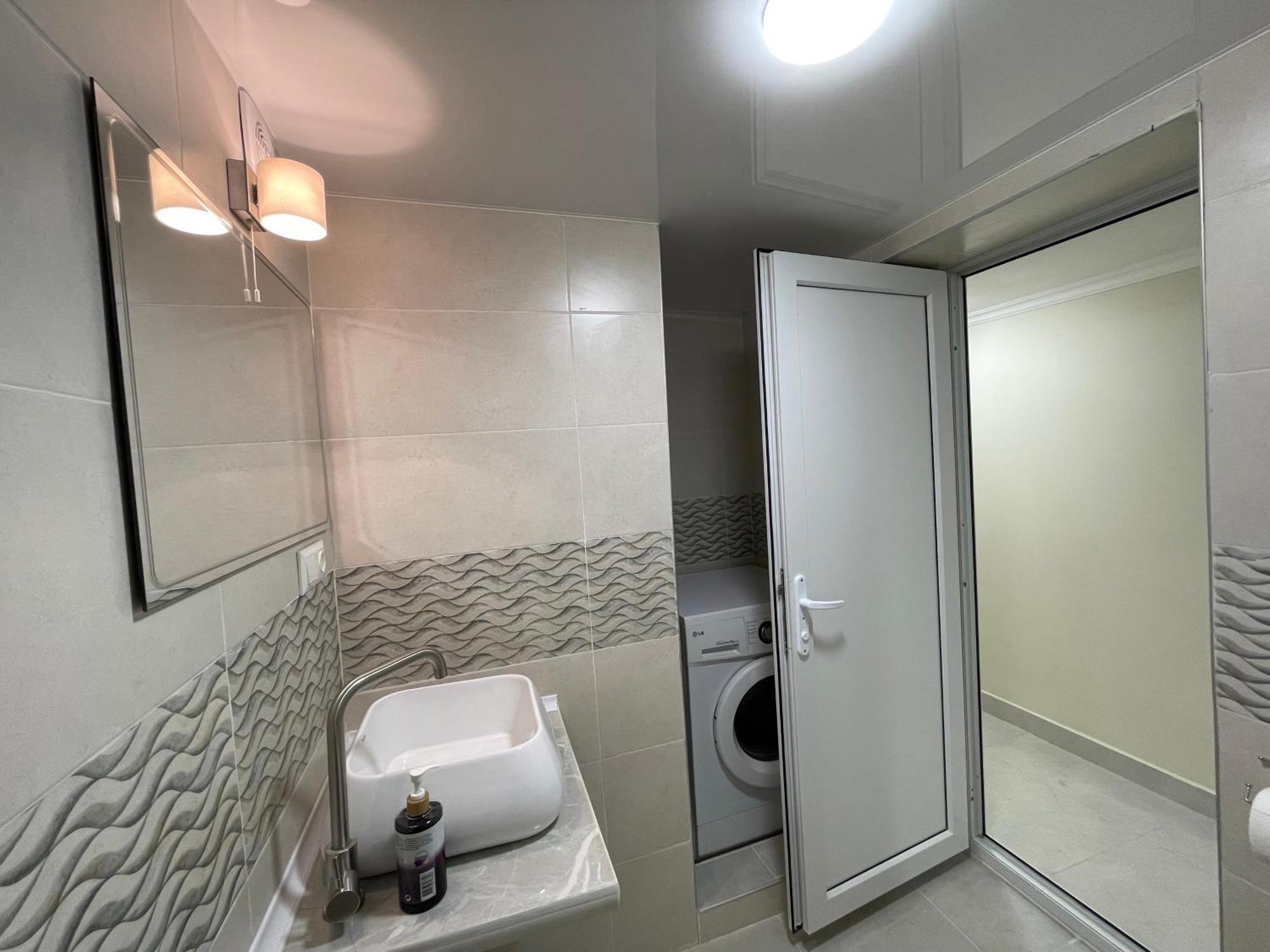 Ferienwohnung White Stones Kutaissi Exterior foto