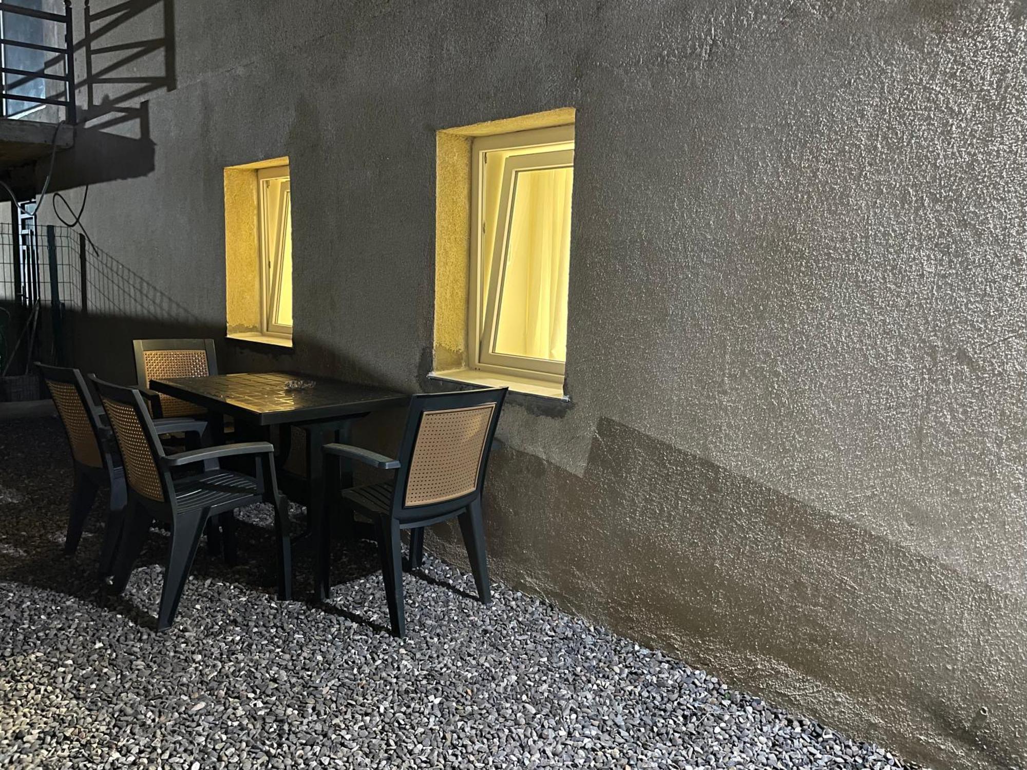 Ferienwohnung White Stones Kutaissi Exterior foto